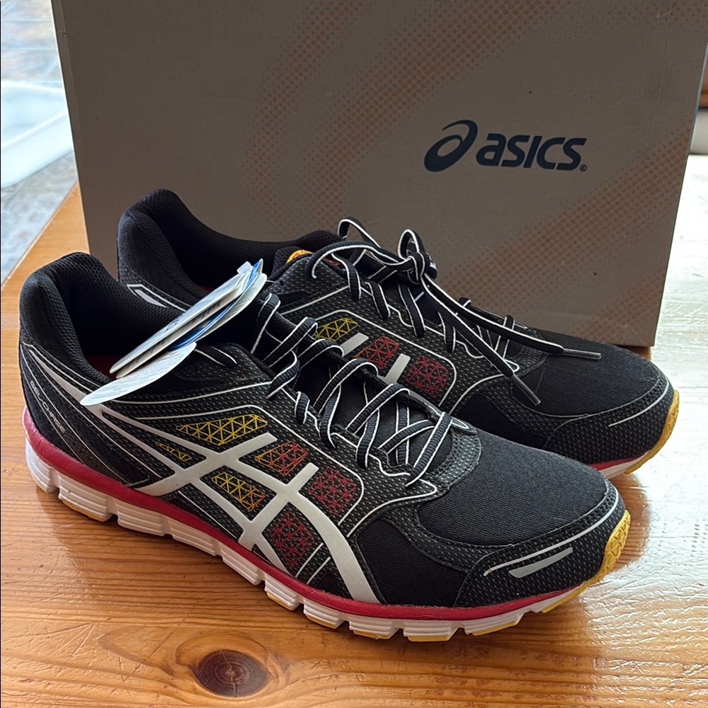 Asics gel chase Black and Red Athletic Shoes